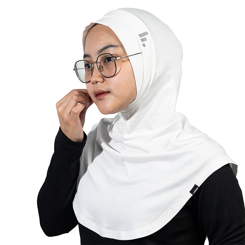 Elara Hijab with Eyeglass Ease