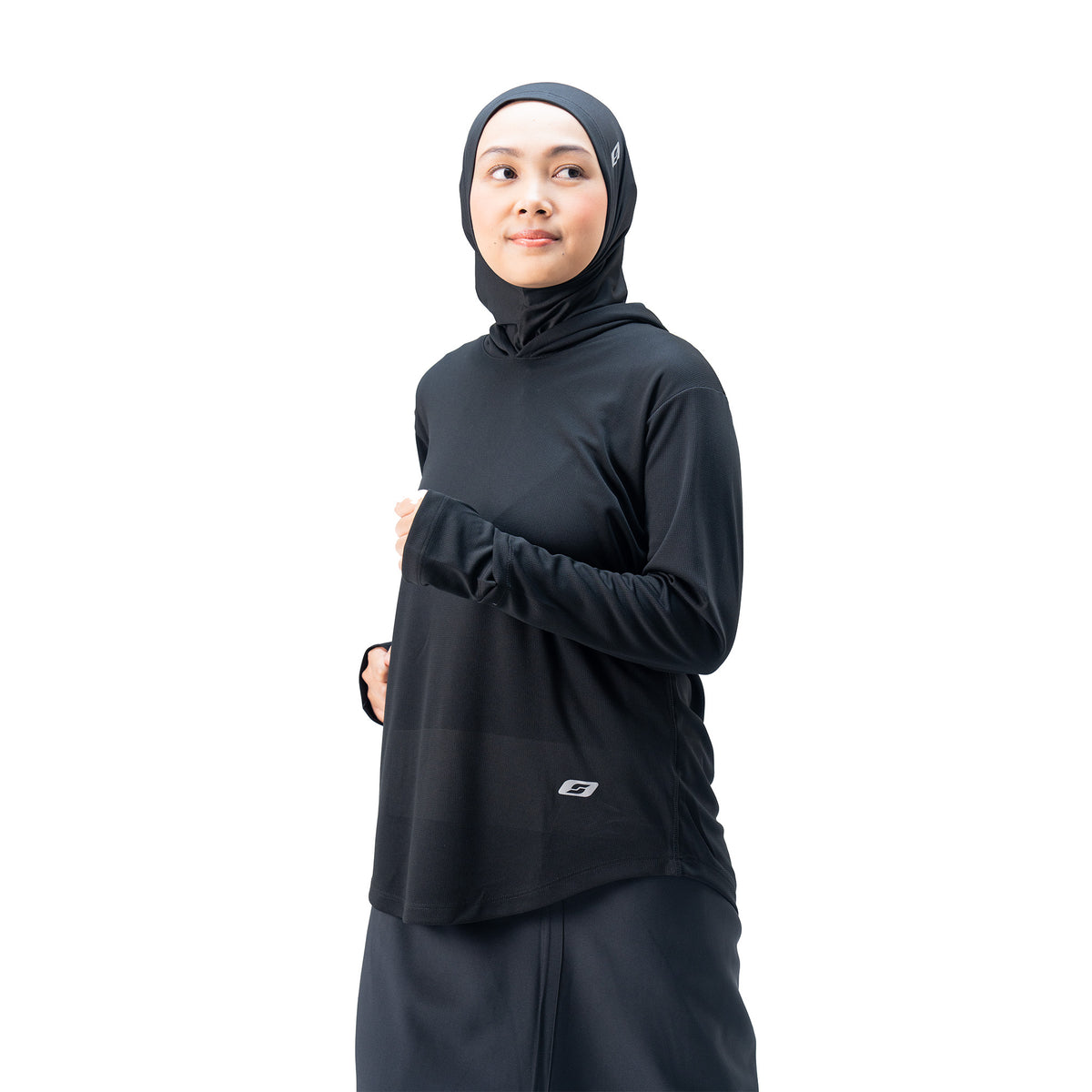 Sport Modest Hitam